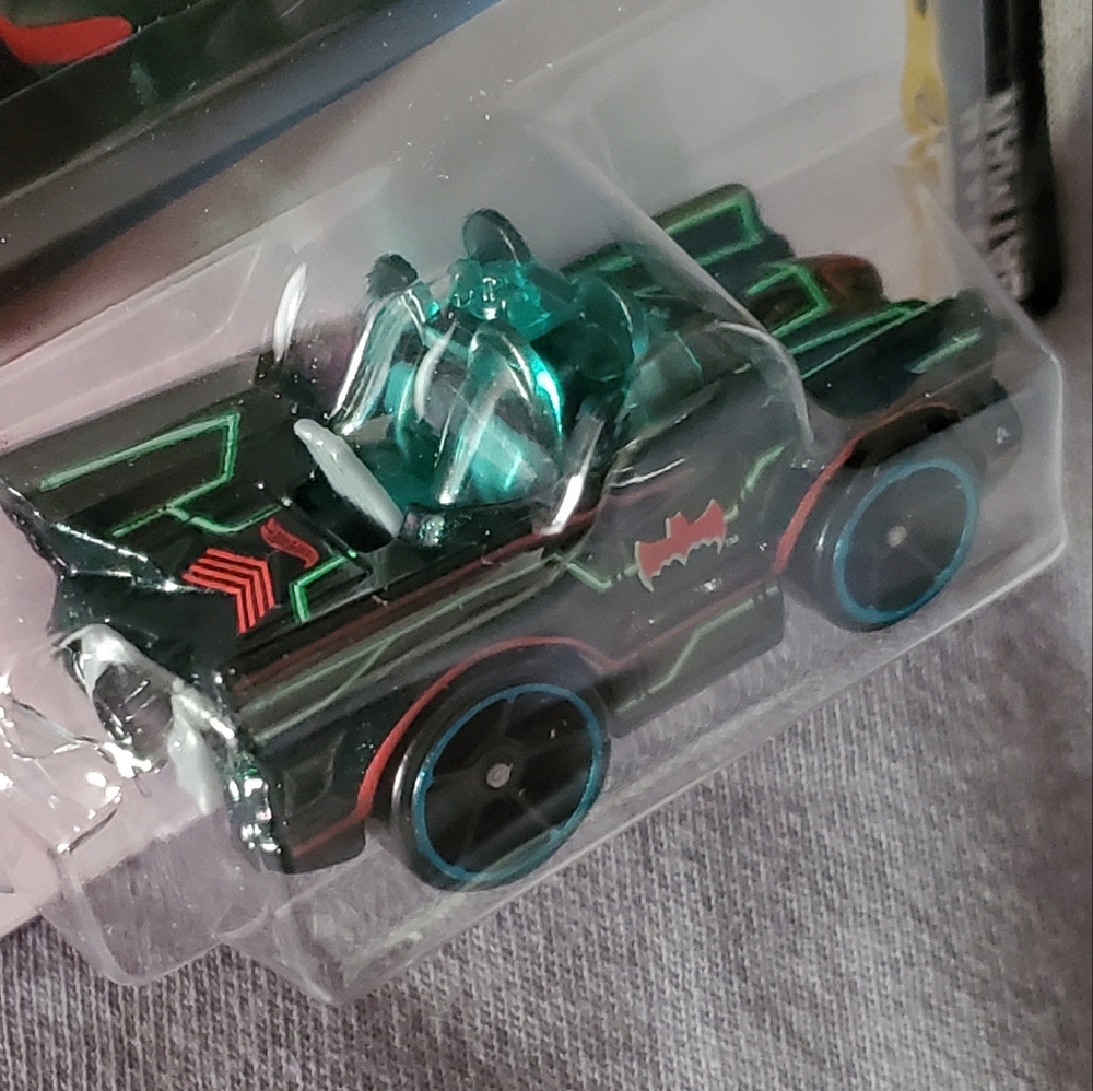 Hot‎ Wheels - Picture 6 of 8